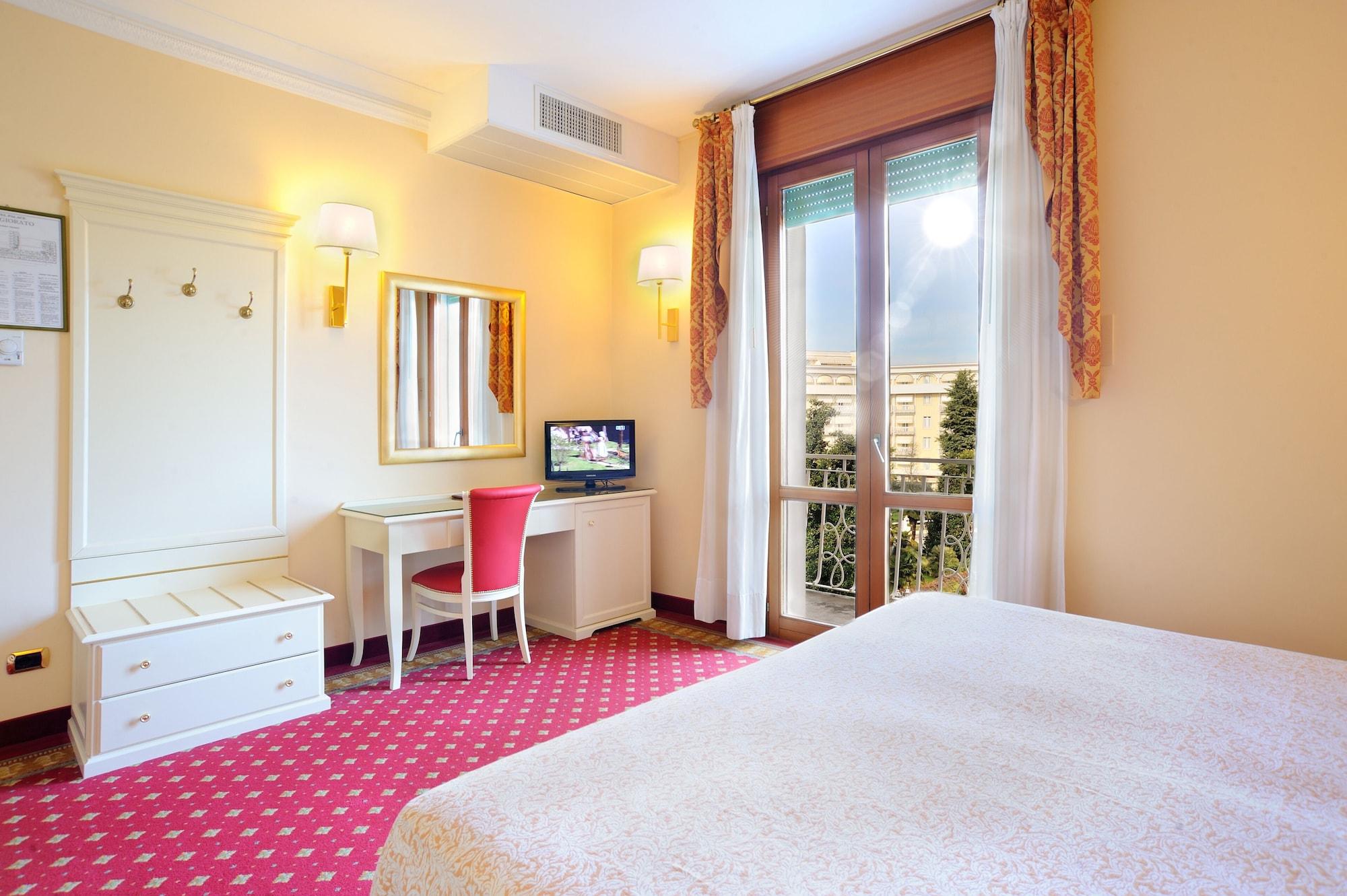 Hotel Palace Meggiorato 4*