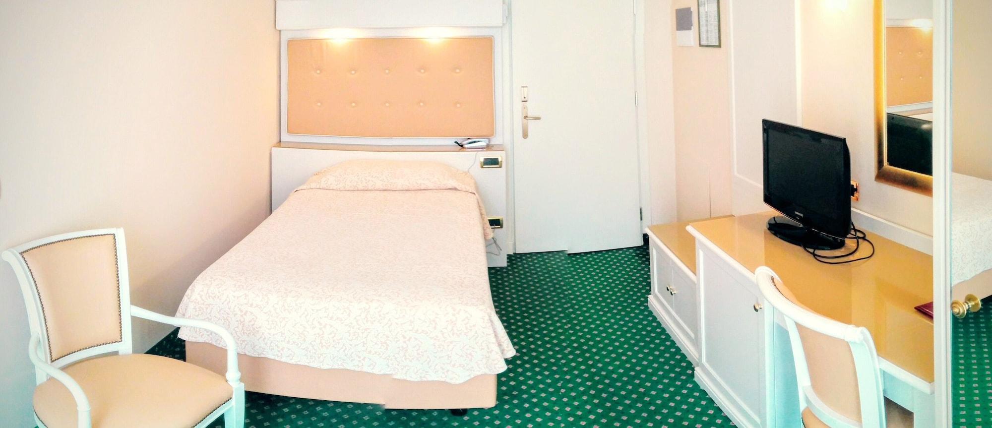 Palace Meggiorato Hotel